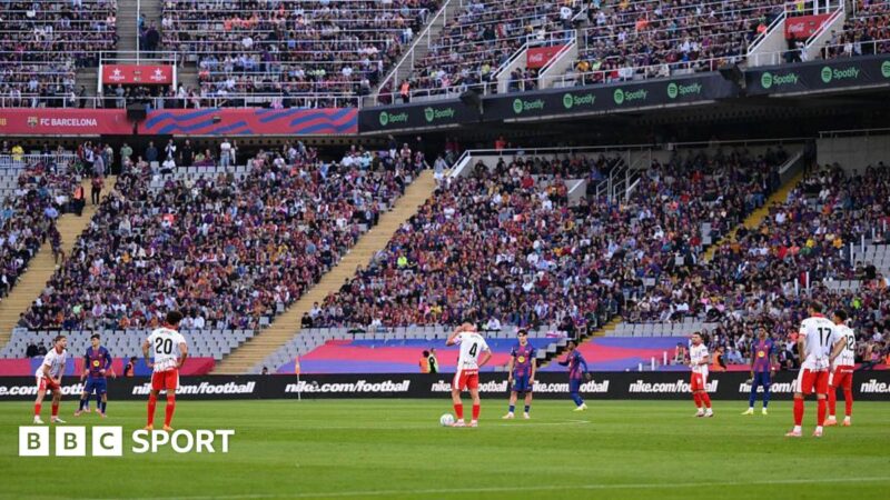 Barcelona in Miami: More players stand still as La Liga protests continue