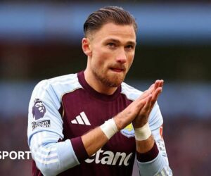 Matty Cash signs new Aston Villa deal until 2029