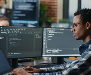 Scalable Maintenance: Strategies for expanding teams, locations, and assets