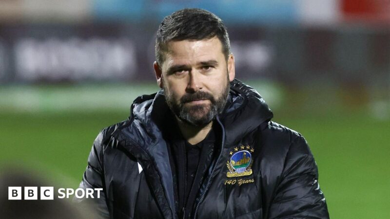 Irish Premiership: ‘Embarrassed’ Linfield manager Healy ‘nearly booed himself’ after defeat by Portadown