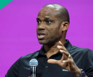 Sunday Oliseh Breaks Silence on Who Caused Man United Problems After Years of Dominance