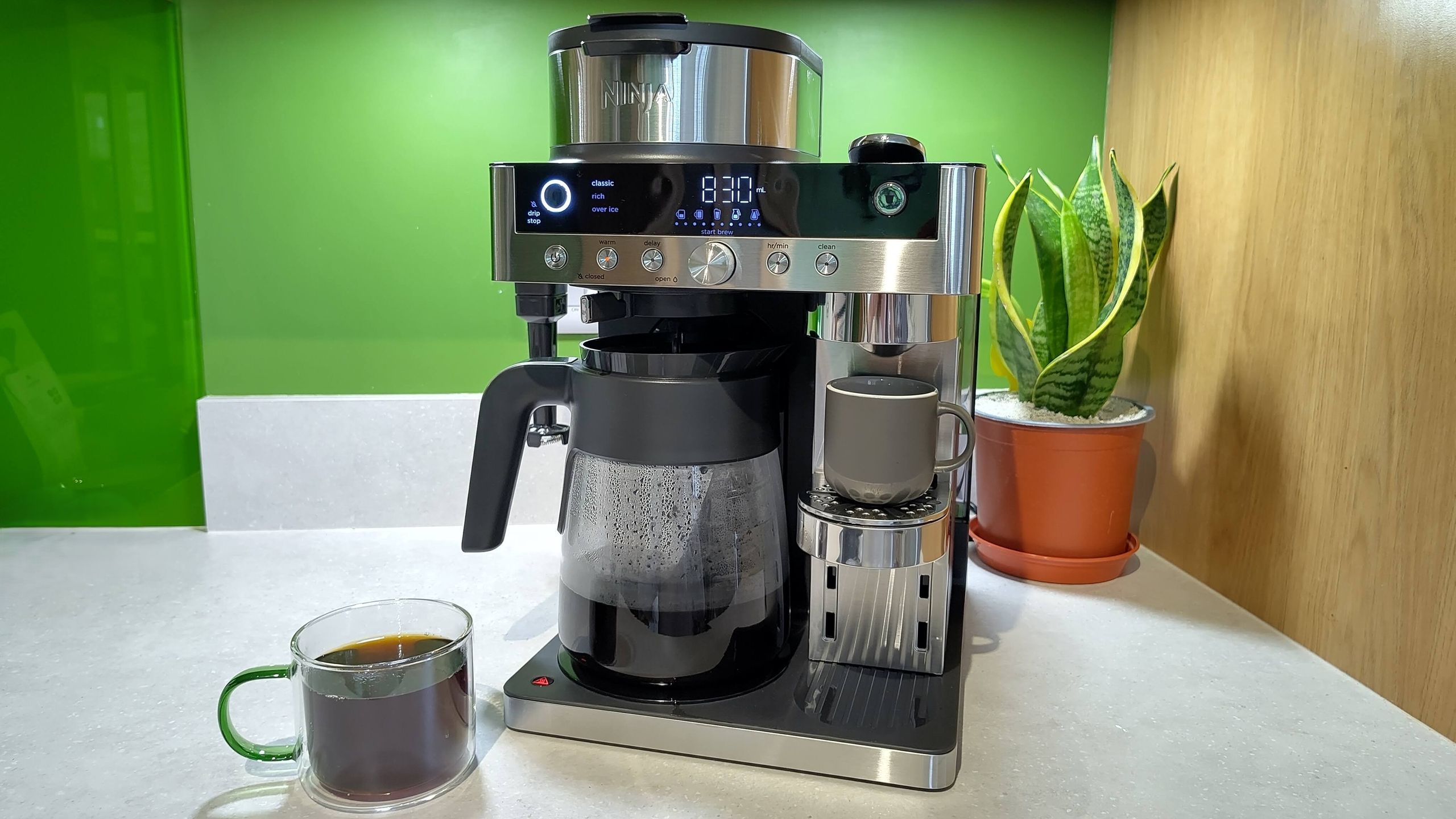 Since the Ninja Prestige DualBrew coffee maker came into my life, I’m finally becoming a morning person