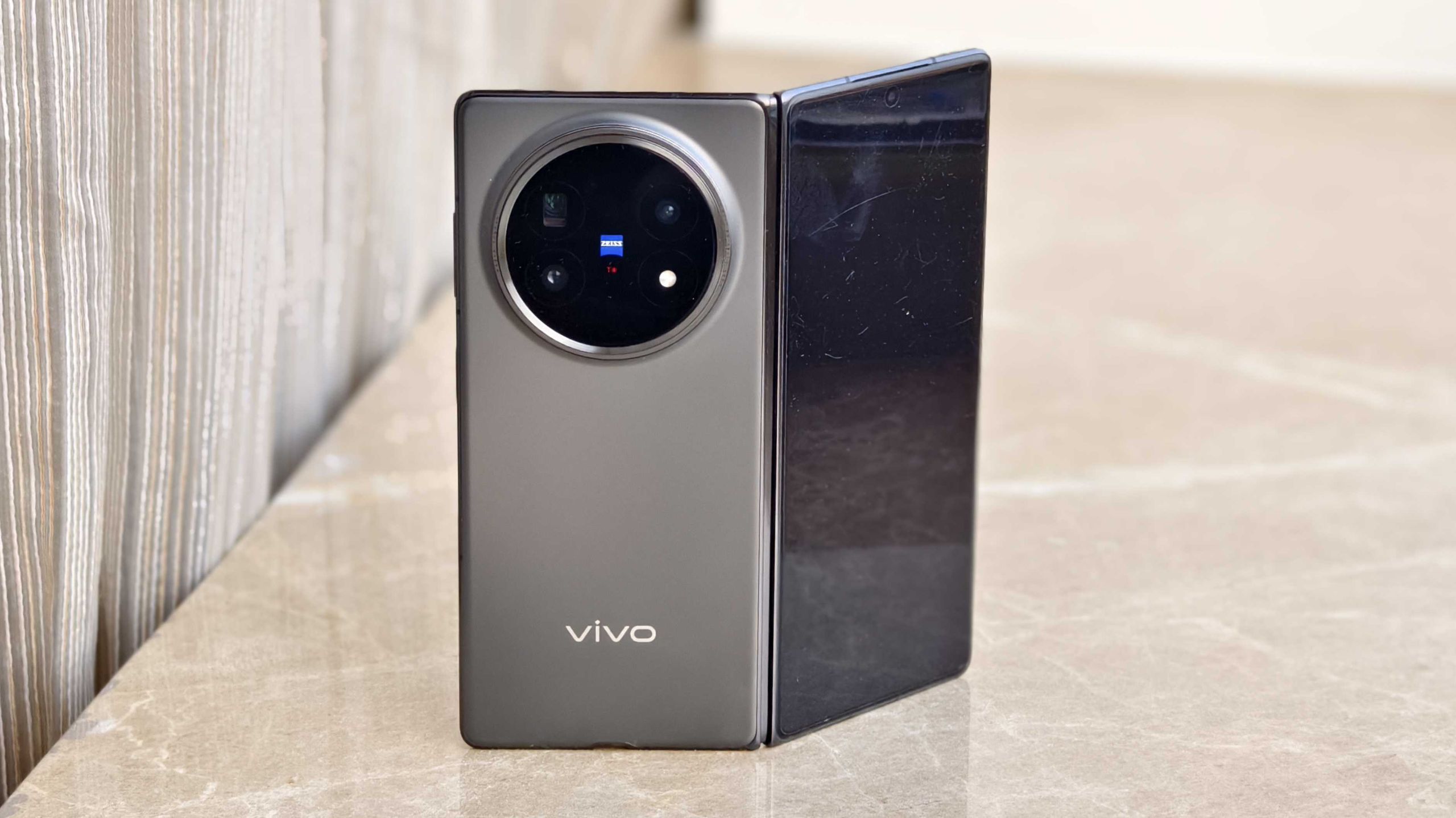 I love my Galaxy Z Fold 7, but I wish it had this Vivo X Fold 5 feature