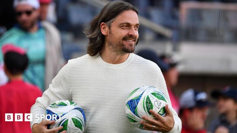 Aberdeen appoint Lutz Pfannenstiel as sporting director