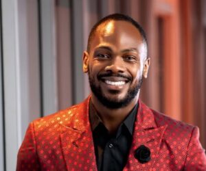 “I go on my knees and pray before I k!ss on set” – Actor Daniel Etim-Effiong
