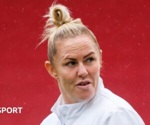 Marlie Packer: England and Saracens flanker not ‘hanging up boots’ yet