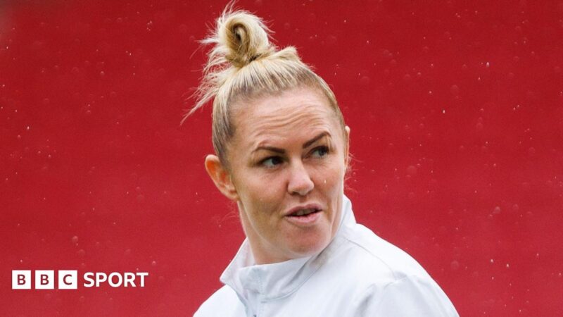 Marlie Packer: England and Saracens flanker not ‘hanging up boots’ yet