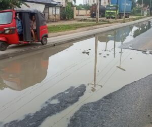 Motorists, residents groan as potholes resurface on Akwa Ibom roads