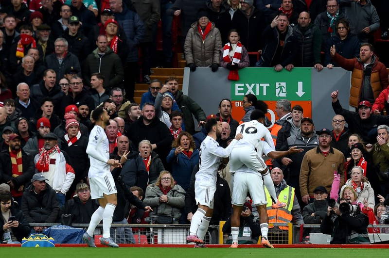 Maguire’s last-minute goal hands Manchester United shock win in Premier League clash