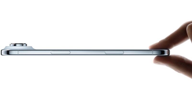 Apple Opens iPhone Air Pre-orders in China After eSIM Approval