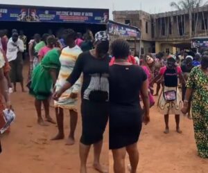 Church members darken their faces to ‘spiritually destroy’ shamǝ as instructed by their prophetess (WATCH)