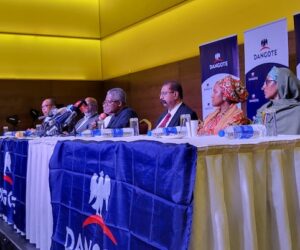 Dangote Begins Expansion Of Refinery To 1.4 Million BPD, Pledges Fuel Stability During Festive Season – Arise News