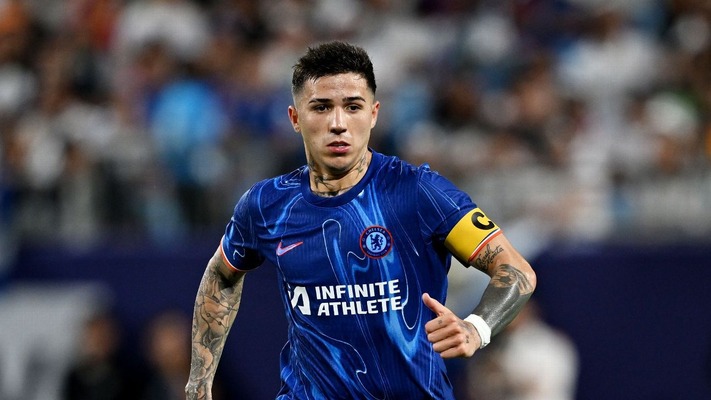 Real Madrid eye Chelsea’s Enzo Fernandez as long-term midfield target