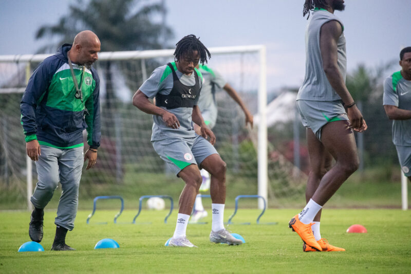 Eric Chelle rallies Super Eagles ahead of do-or-die Benin showdown