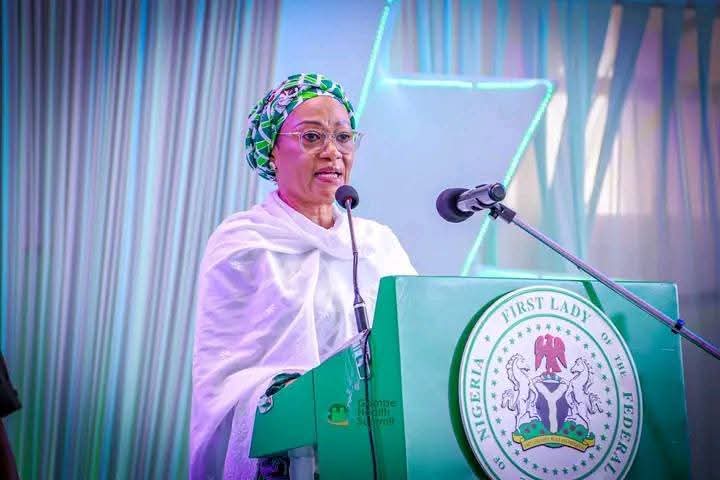Remi Tinubu begins pad distribution to support girls’ education in Gombe