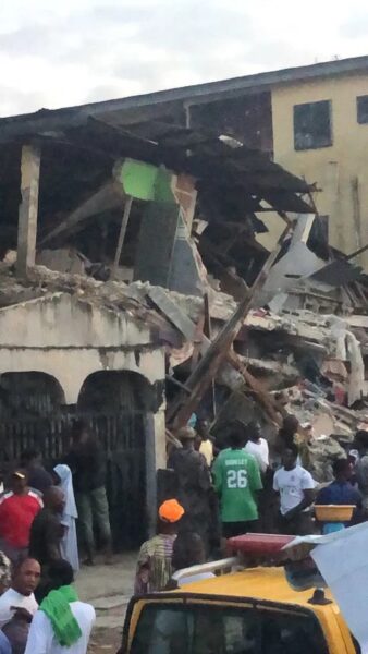 Breaking: Residents trapped as building collapses early morning in Lagos