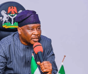 Fintiri reopens Sa’adatu college, sets deadline for non-compliant health institutions