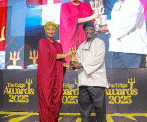 Funso Aina Honoured as Outstanding PR & Corporate Communications Personality of the Decade | Tech | Business