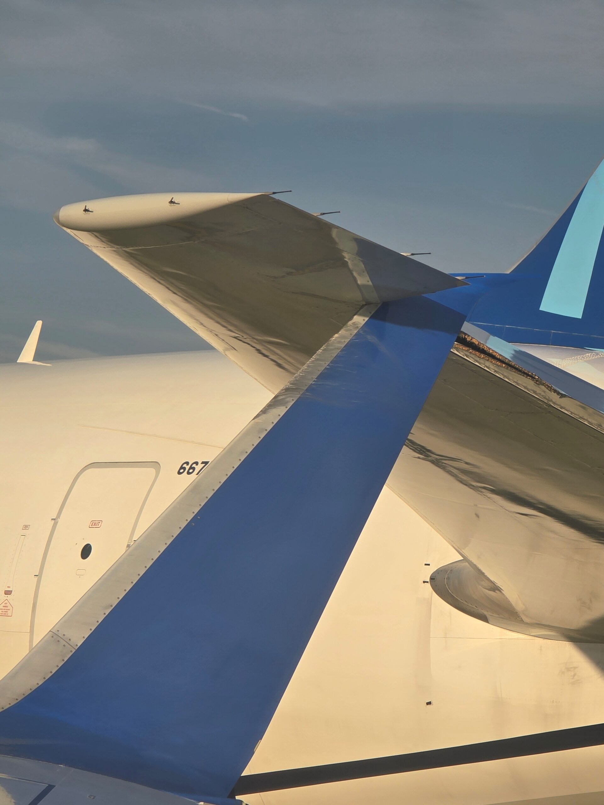 Two airplanes collide on tarmac at Chicago O’Hare airport