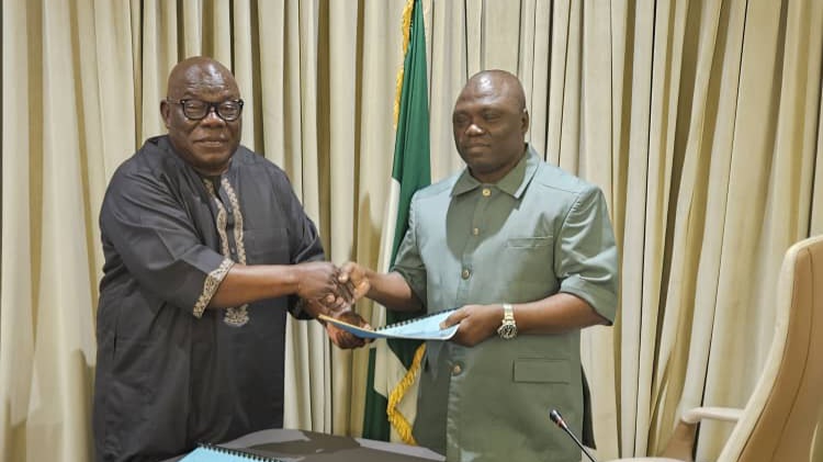 Taraba: Kefas signs ₦143.4bn supplementary budget into law