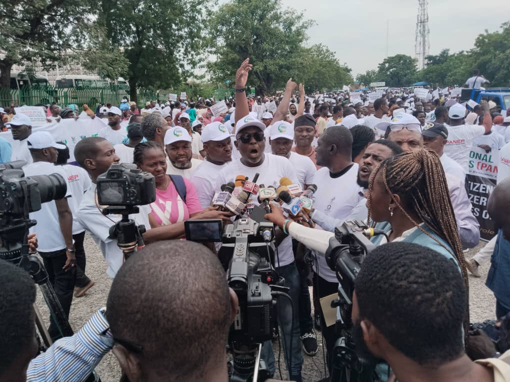 Coalition stages rally, demands end to petroleum sector sabotage