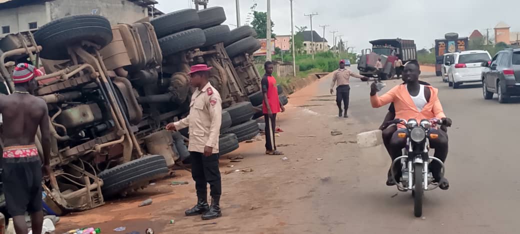 Four escape death as diesel tanker, tipper truck collide in Anambra – The Sun Nigeria