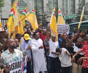 Over 3,000 NYCN members protest withdrawal of CAC registration