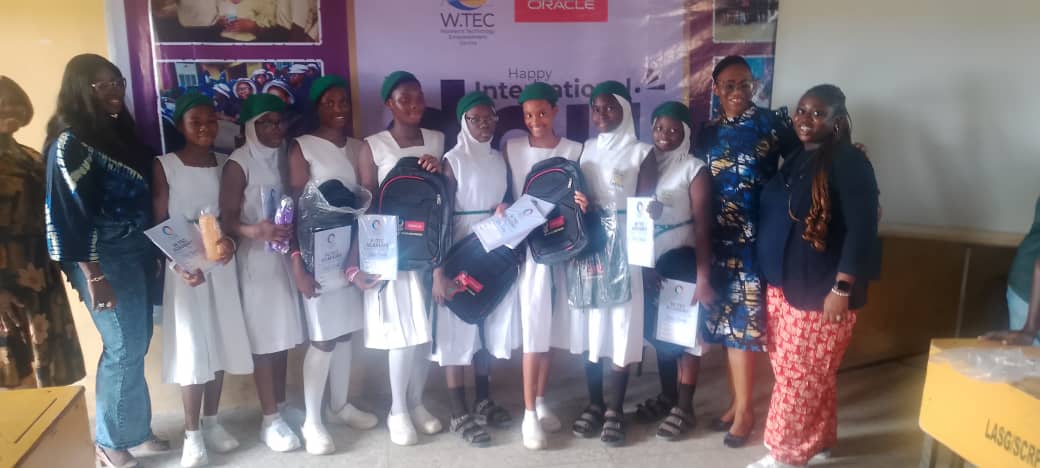 Centre Reaffirms Commitment Toward Gender Gap Closure Through Hackathon