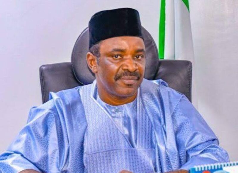 Minister charges staff on regular exercise