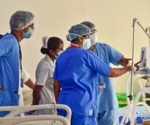 VIDEO: Doctors Remove 50 Objects Including Spoons, Brushes, Pens From Man’s Stomach