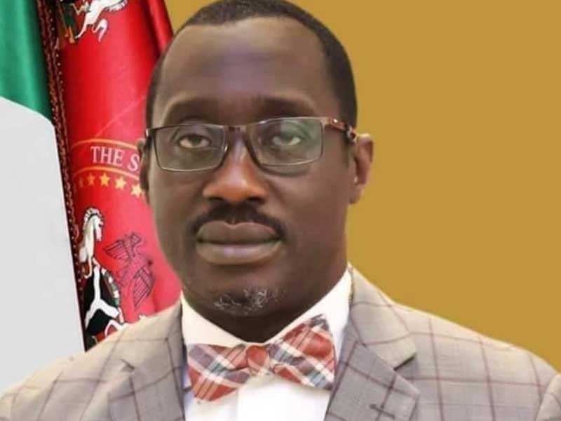 BREAKING: Senator Jarigbe of Cross River dumps PDP for APC
