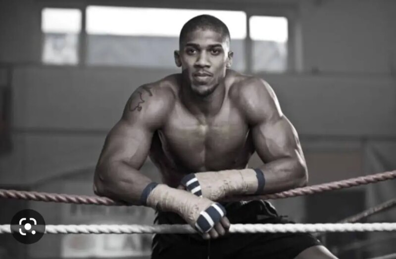 Choose A Fight In 2026 Or Retire From Boxing –Ex Worl