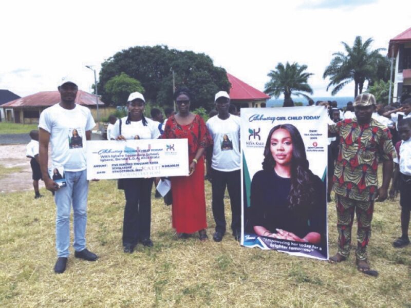 Neya Kalu Foundation empowers Igbere Secondary