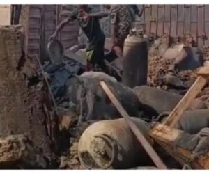 Gas explosion destroys several shops in Lagos