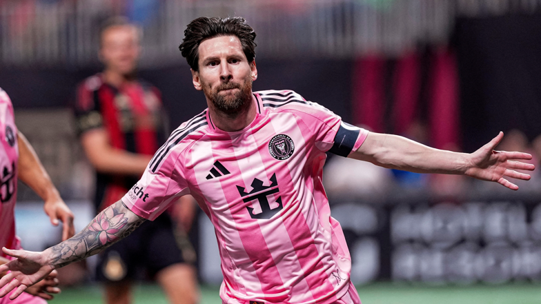 Lionel Messi wins first MLS Golden Boot