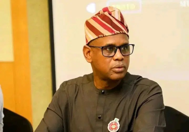 FG orders night construction on Abuja-Keffi road