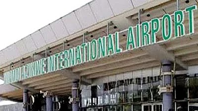 Woman faints during fight with sister over ‘missed flight’ at Abuja airport