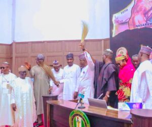 Two SDP Lawmakers Defect To APC In Nasarawa