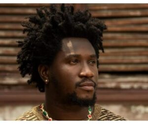 I Am ‘Christmus’ – Skitmaker, Nasboi