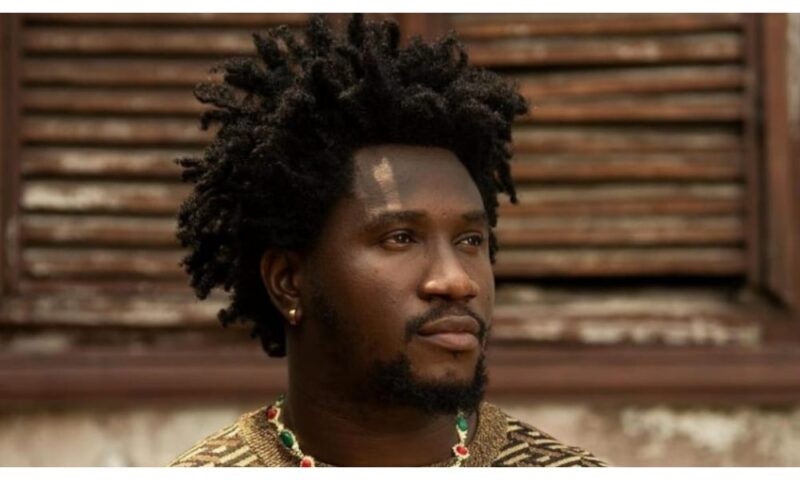 I Am ‘Christmus’ – Skitmaker, Nasboi