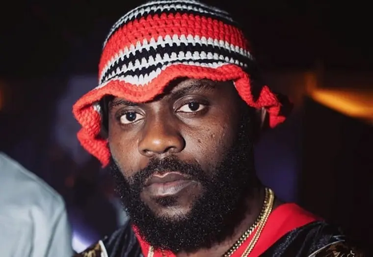 Going against me, heavy burden to carry’ – Odumodublvck warns