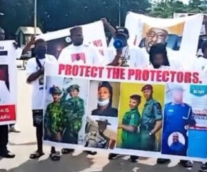 Protesters Reject Calls For Nnamdi Kanu’s Release