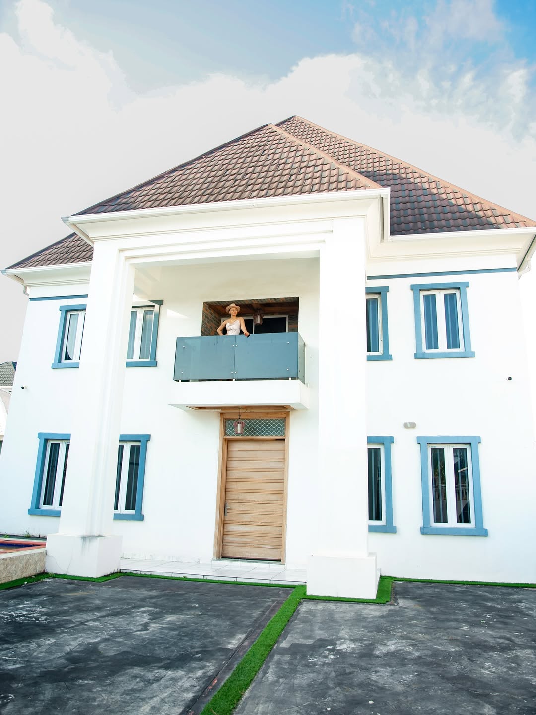 Regina Daniels Flaunts New Mansion Amid Marital Crisis With Ned Nwoko
