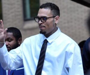 Chris Brown allowed to return to US as bail conditions are changed after alleged London attack