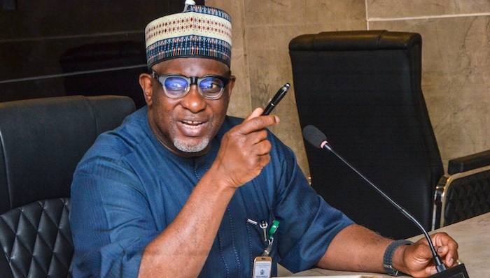 FG Begins Staff Audit At Housing Ministry After 1,600 Retirements To Boost Efficiency – Arise News
