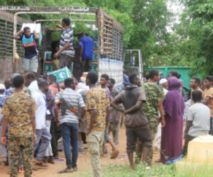 UN: Hundreds Of Thousands Trapped Amid Fighting In Sudan