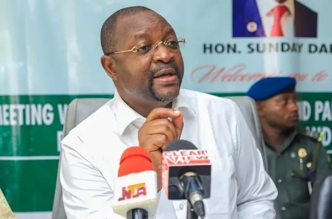 Presidency Defends15% Fuel Import Tariff