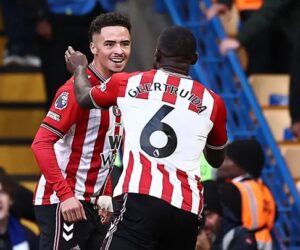 EPL: Sunderland stun Chelsea at Stamford Bridge to climb to second