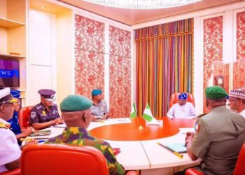 Breaking: Tinubu sacks service chiefs, appoints replacements