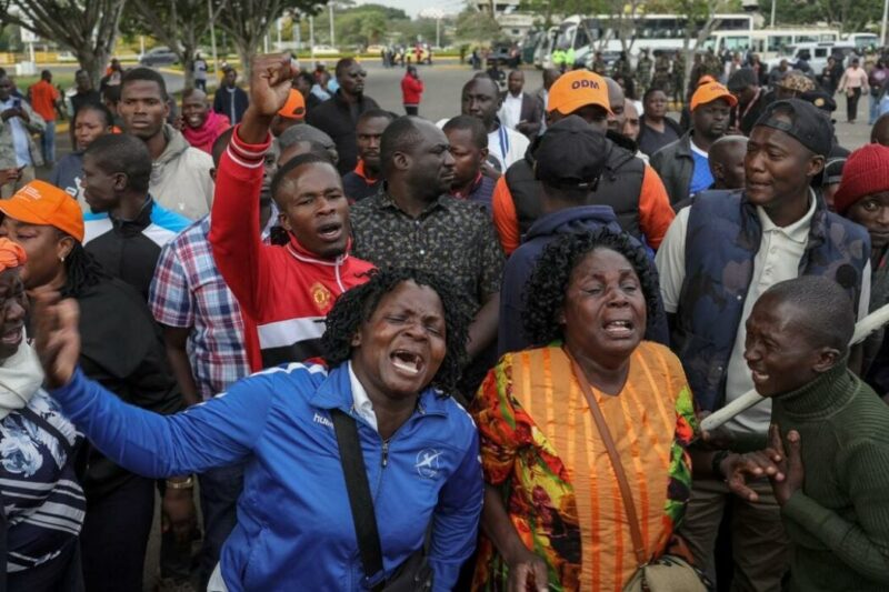 Flights Suspended As Kenyans Flood Airport To Receive Raila Odinga’s Body